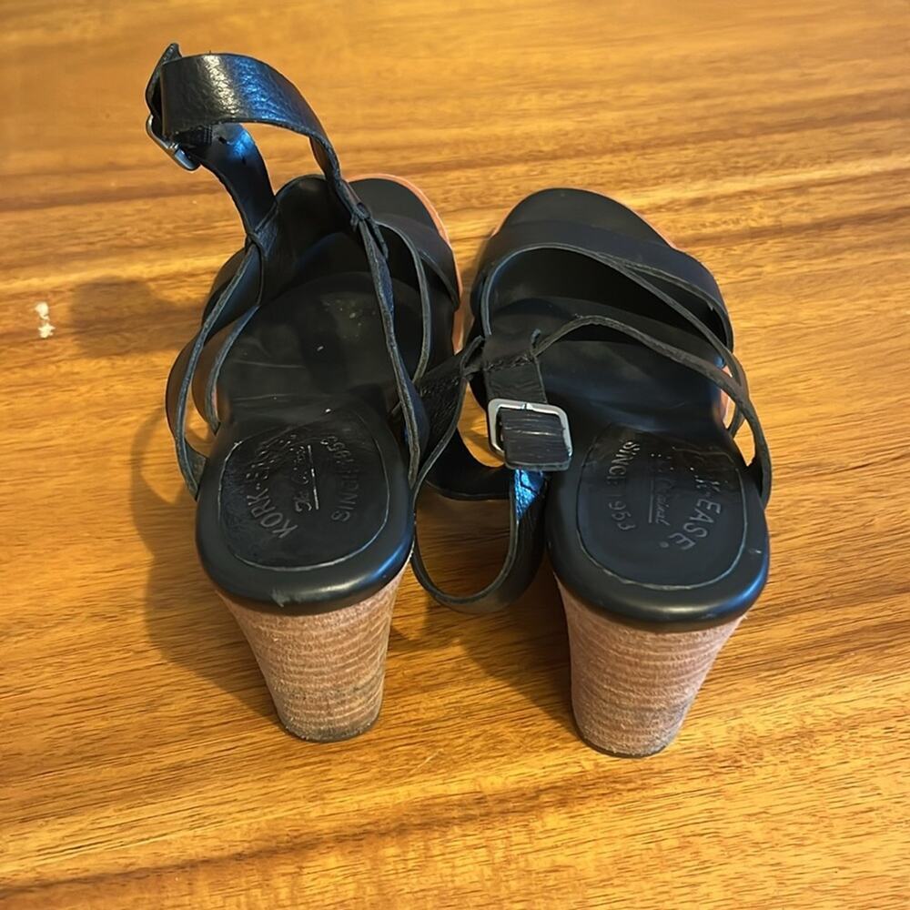 Kork Ease heeled sandals.  Size 8 - Picture 3 of 7